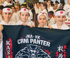 U toku upis u Školu karatea „Crni Panter“ Apatin