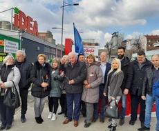 SOCIJALISTI pripadnicama lepšeg pola ČESTITALI 8.MART - DAN ŽENA