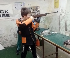 Pavle Knežević iz Prigrevice osvojio PRVO MESTO na regionalnom takmičenju u streljaštvu