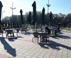 U SREDU OTVARANJE KAFIĆA I RESTORANA? ŽESTOKA RASPRAVA U KRIZNOM ŠTABU