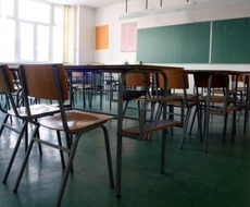 ĐACI OD PONEDELJKA U ŠKOLAMA, UGOSTITELJI I DALJE SAMO U BAŠTAMA