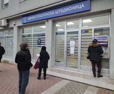 ISPLATA socijalnih davanja ovog meseca PET DANA RANIJE