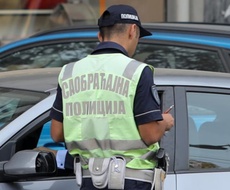 PROTEKLE NEDELJE U APATINU EVIDENTIRANE 3 SAOBRAĆAJNE NEZGODE