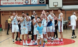 Apatinski košarkaši istorijsku sezonu započeli ubedljivom pobedom