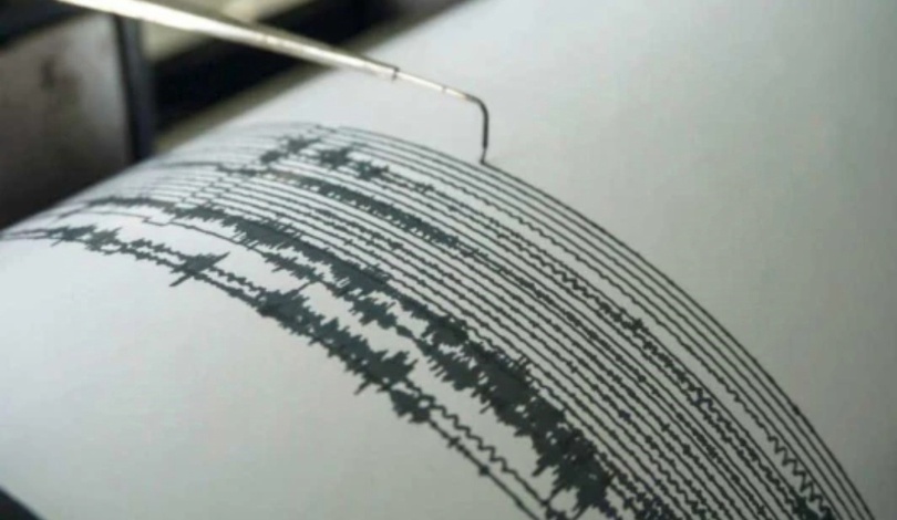 22761