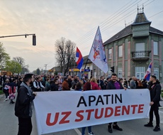 APATIN UZ STUDENTE: NEDELJA U 19 ČASOVA, KOD ČESME U CENTRU