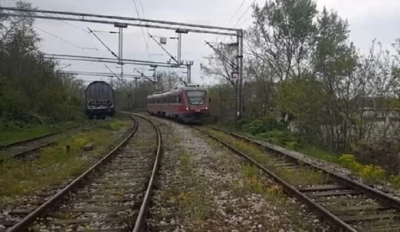 14605