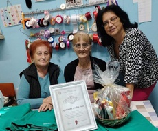 Ručnim radom, vredne Apatinke dale svoj doprinos somborskoj bolnici