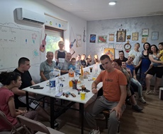 Humanost na delu! „Čuvari tradicije“ u poseti UD „Mali Princ“