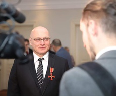 Apatinac Boris Mašić ODLIKOVAN Ordenom za zasluge SR Nemačke