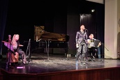 Koncert najlepših ljubavnih pesama „Kad srce zapeva“ oduševio apatinsku publiku