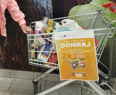 U Apatinu prikupljeno preko 150 kg namirnica za socijalno ugrožene
