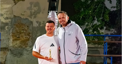 Apatinac Dalibor Ćopić pobednik takmičenja u šutiranju trojki na turniru „3x3 Prigrevica“