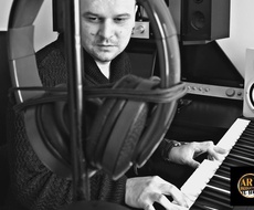 NA KOMPILACIJI SUPER HITOVA CITY RECORDS-A, NOVA PESMA ILIJE ILIĆA „MIRIŠE GRAD“