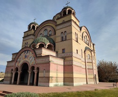 Vaskršnji raspored bogosluženja u hramu Sabora Svetih apostola u Apatinu