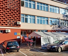SITUACIJA SA VIRUSOM SVE BOLJA, POČELA VAKCINACIJA MEDICINSKIH RADNIKA