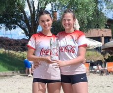 Odbojkašice Staša Zorić i Elena Erić ostvarile plasman na državno finale Sportskih igara mladih