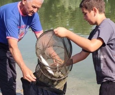 U toku prijave za takmičenje dece i mladih u ribolovu na plovak