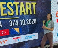 Šest zlatnih odličja za Saru Orelj na međunarodnom plivačkom mitingu u Sarajevu