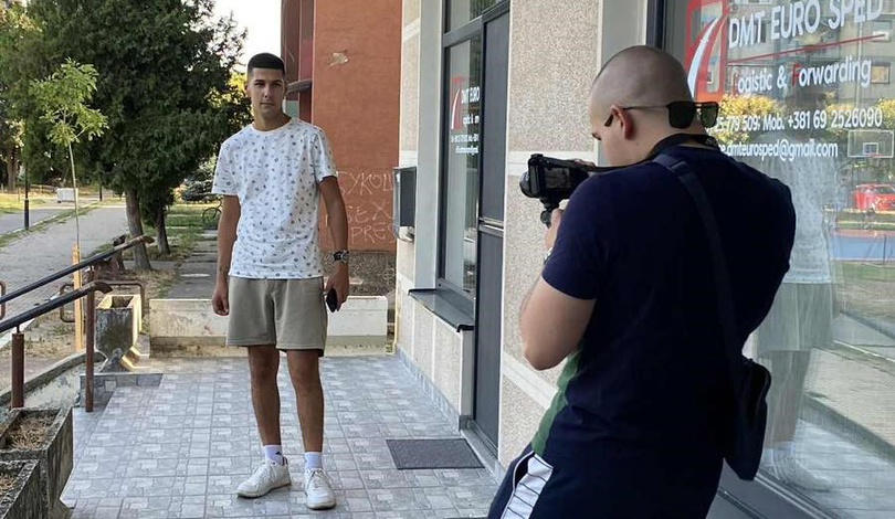 21717