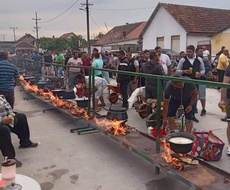 U Romskom naselju održane KVALIFIKACIJE za ZLATNI KOTLIĆ