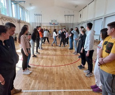 Tradicionalni MATURANTSKI PLES zakazan za 20. maj, Apatinci se vredno pripremaju